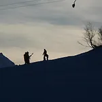 Swiss On Slopes Up To 10pax! Appartamento *