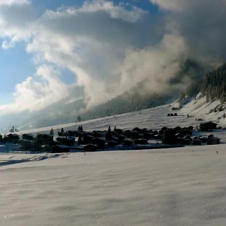 アパート Swiss On Slopes Up To 10pax!